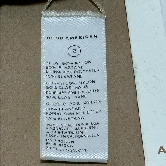 Good American Metallic Bikini Top - Picture 5 of 6